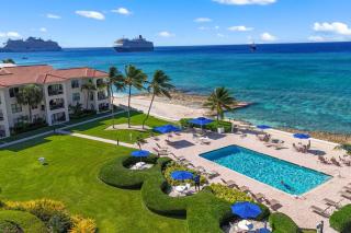 Newly Remodeled 2 Bedroom Condo on Seven Mile Beach - 2