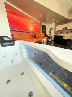 Suger Suite Sea View جناح سطح القمر اطلاله بحريه - 8