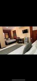 The Outback Hotel - 7