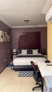 The Outback Hotel - 8