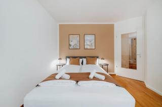 Historic Apartment with Private Entrance near Boxhagener Platz - 1