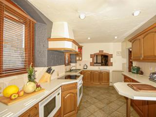 Trinity Lodge-Qc680 - 2