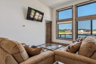 Sunset Lake Lodge for 20 - Beach & Game Room - 2