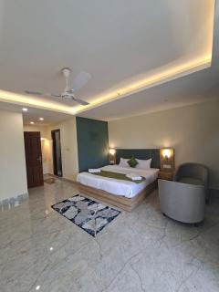 Hotel Avanya Crestview - 7