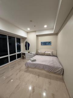 Podomoro Delipark Apartemen CozyCrowd Empire Tower 4BR 4 King queen bed Medan - 110m - 4