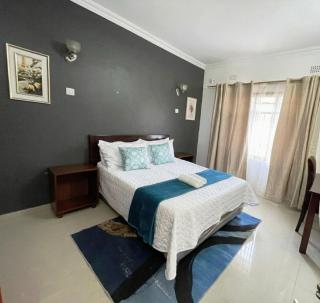 Busisiwe's RM Home - 9