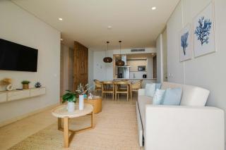 Apartment with ocean views and beach access -  - 5