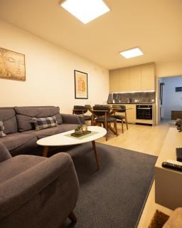 Casa de Papa Cozy Apartment for Short Stays - 9