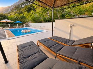 New! 2 Villa Complex for 16 persons near Omiš - 8