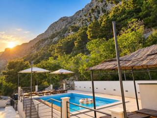 New! 2 Villa Complex for 16 persons near Omiš - 9
