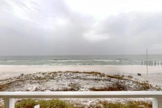 Gulf Front 2nd Floor Condo Pool Beach Boardwalk in Heart of Destin - 9
