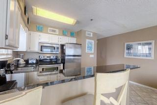 Gulf Front 2nd Floor Condo Pool Beach Boardwalk in Heart of Destin - 2