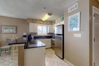 Gulf Front 2nd Floor Condo Pool Beach Boardwalk in Heart of Destin - 1