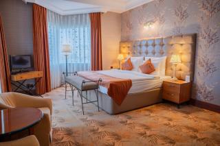 Grand Hotel Europe - 4