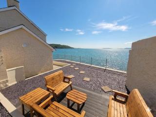 Garth Pier house with Stunning Views - Pass the Keys - 9