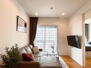 Near BTS l Workspace l Pool and Sauna - 2