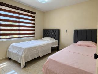 Casa Privada en Manta "Urbanización La Arboleda" - 5