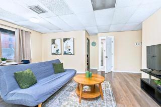 Stylish Pet Friendly Apartment Near Little Italy - 4
