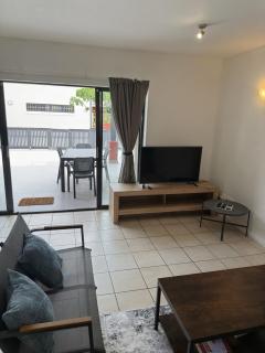 Modern Comfort at Oyster Walk - Knysna - 9