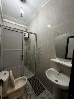 G122 Guesthouse - 9