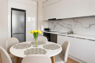 Urban Zen Apartment near Diamond Mall - 8