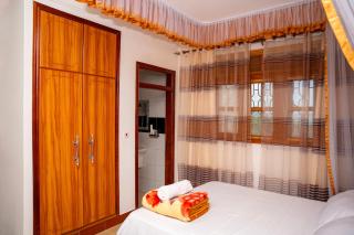 Tourists Nest Hotel - 5