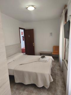 Hostal De Berge - 9