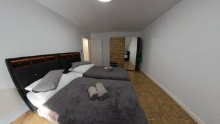 Gepflegte 3-Zimmer-Wohnung am Schloßparkbad-Mercedes Benz-Atlas Elektronik-Rheimetal - Bremen - 5