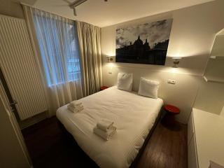 Roxi Roosevelt - Antwerpen - 7