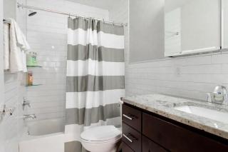 2BR - Near Corridor DC Streetcar Union Station - 5
