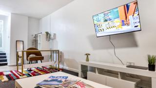 Cosy Studio Escape in Ilkeston with Netflix - 7