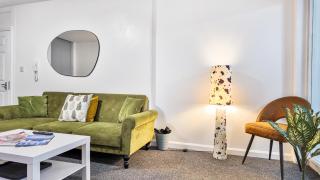 Cosy Studio Escape in Ilkeston with Netflix - 6