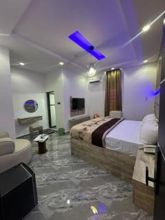 Sky love hotel and suite - 1