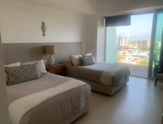 Icon Vallarta - 3