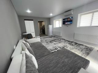 APARTMENT CENTRAL INd - 5