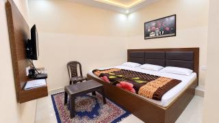 Shree Anjana Hotel - 3