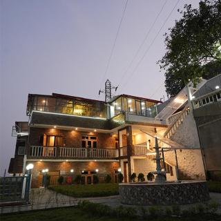 AROHANA The Lakeview Wellness Retreat - 9