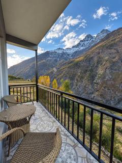 The Sunflower , A Boutique Stay - Sissu - 1