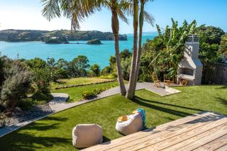 Sol Spa Oasis - Surfdale Holiday Home - 0