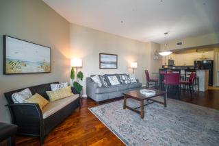 Walk to Beaches: Resort Condo in Destin! - 2