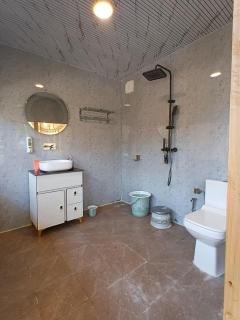 Walnut Jacuzzi Treehouse Tandi - 5