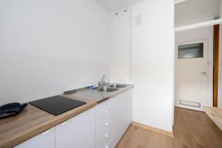 Maratońska Standard Apartment by BookingHost - 4