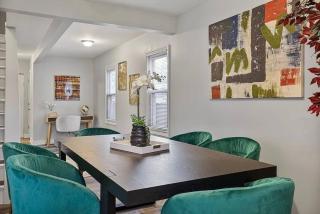 Bright & Stylish 4BR Home in Hinsdale, IL - 5