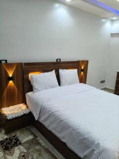 Spacious 3 Bedroom Apartment Opposite City Stars Nasr City شقة واسعة 3 غرف نوم أمام سيتي ستارز مدينة نصر - 9