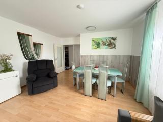 New Apartment mit Terrasse - 7