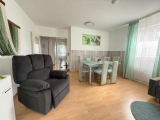 New Apartment mit Terrasse - 5