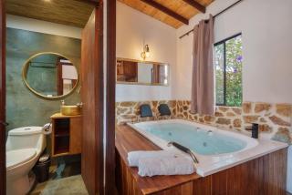 Raíz Oculta - Chalet con Jacuzzi y Chimenea en Santa Elena - 4