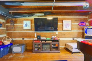 Hot Tub & River Views! Elizabeth Cabin on 10 Acres - 3