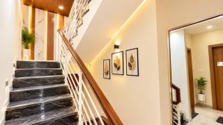 Hotel Premium NK Stay Near Railway Station # Mahakaleshwar Jyotirlinga Temple # Best Prime Location # Family Hotel - 4