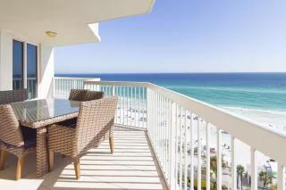 Beachfront 3BR Condo at Silver Beach Towers - 3